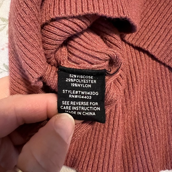 Blu Pepper Rust Ribbed Knit Top - Picture 6 of 6